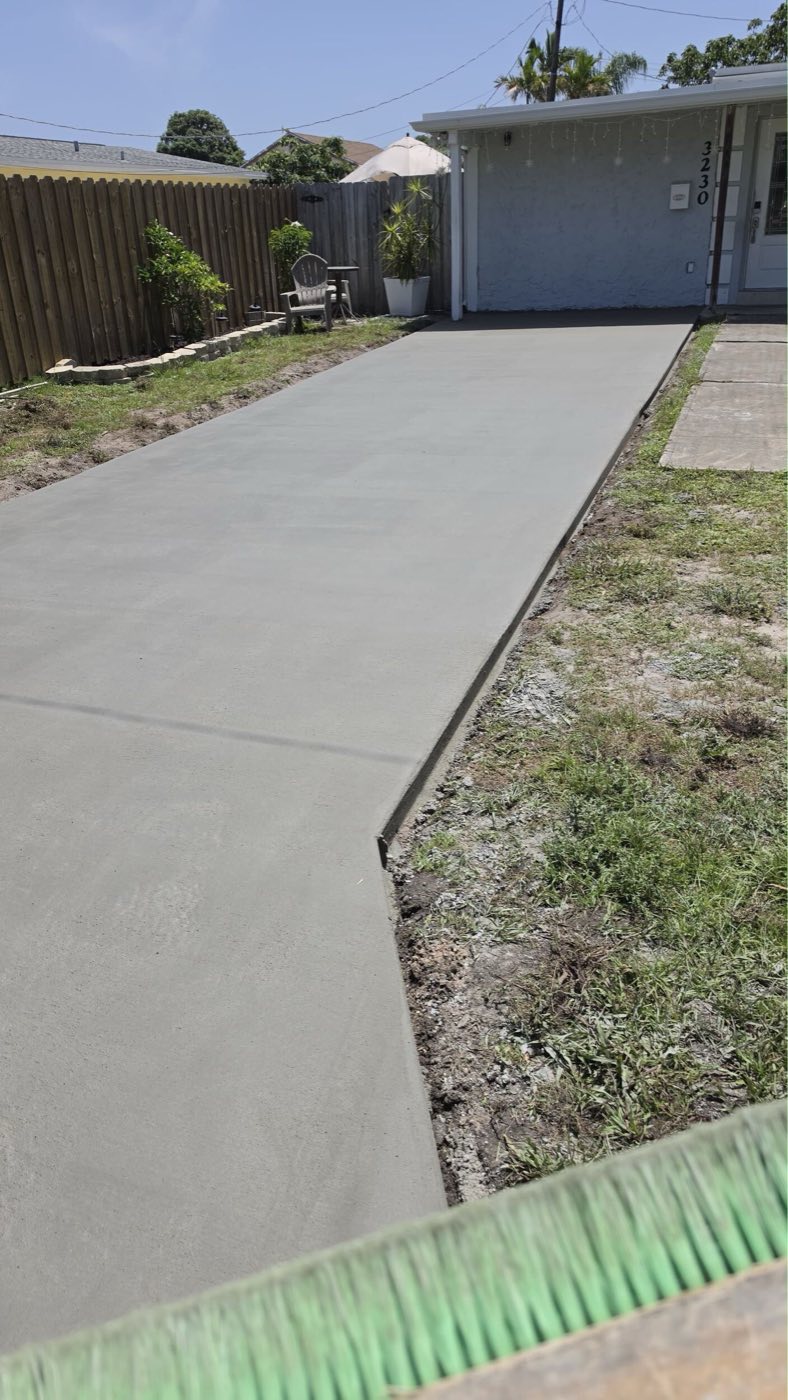 Concrete Flatwork in Lantana, FL